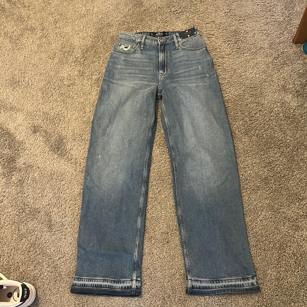 Hollister jeans